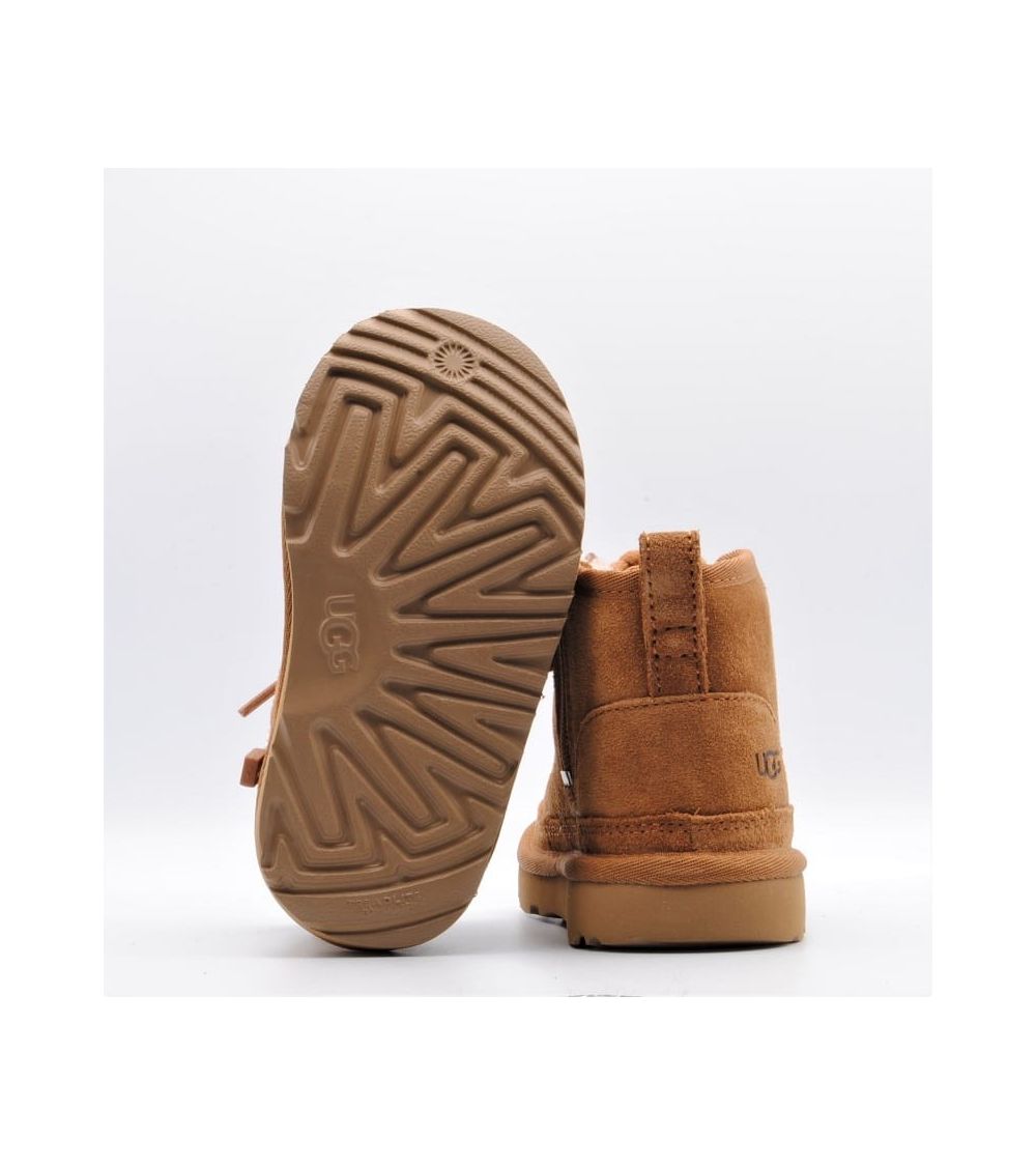 BOTAS UGG NEUMEL II CHESTNUT CORDON