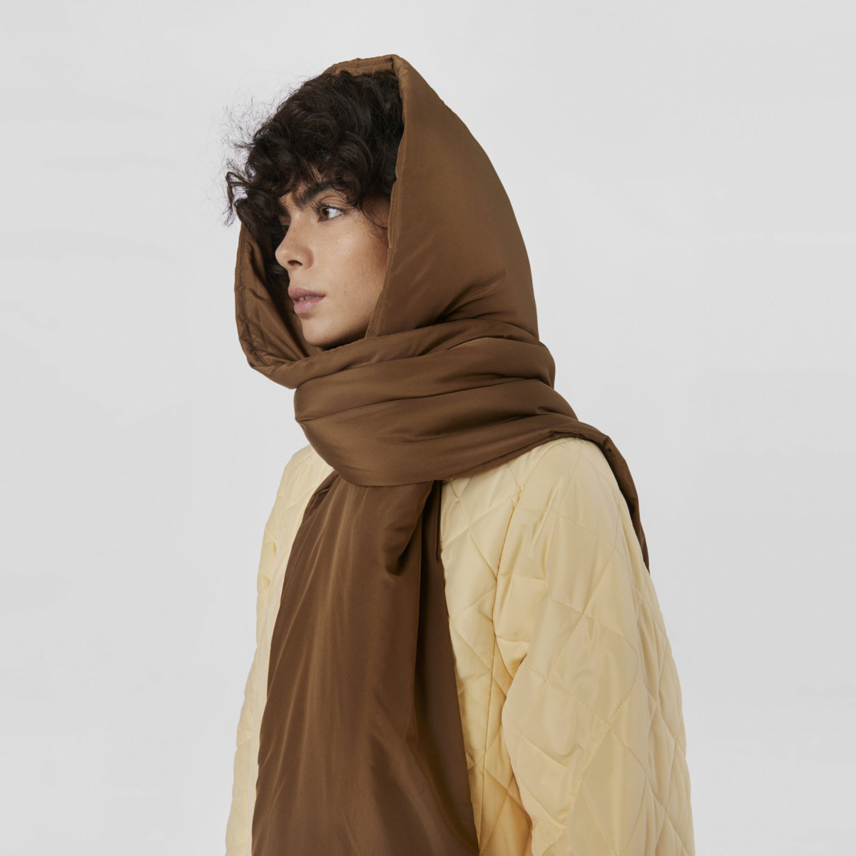 BUFANDA TOUS BALLOON QUILTED HOODED MARRóN  TOUS
