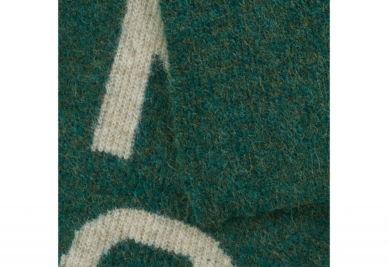 Bufanda Verde Letras Beige