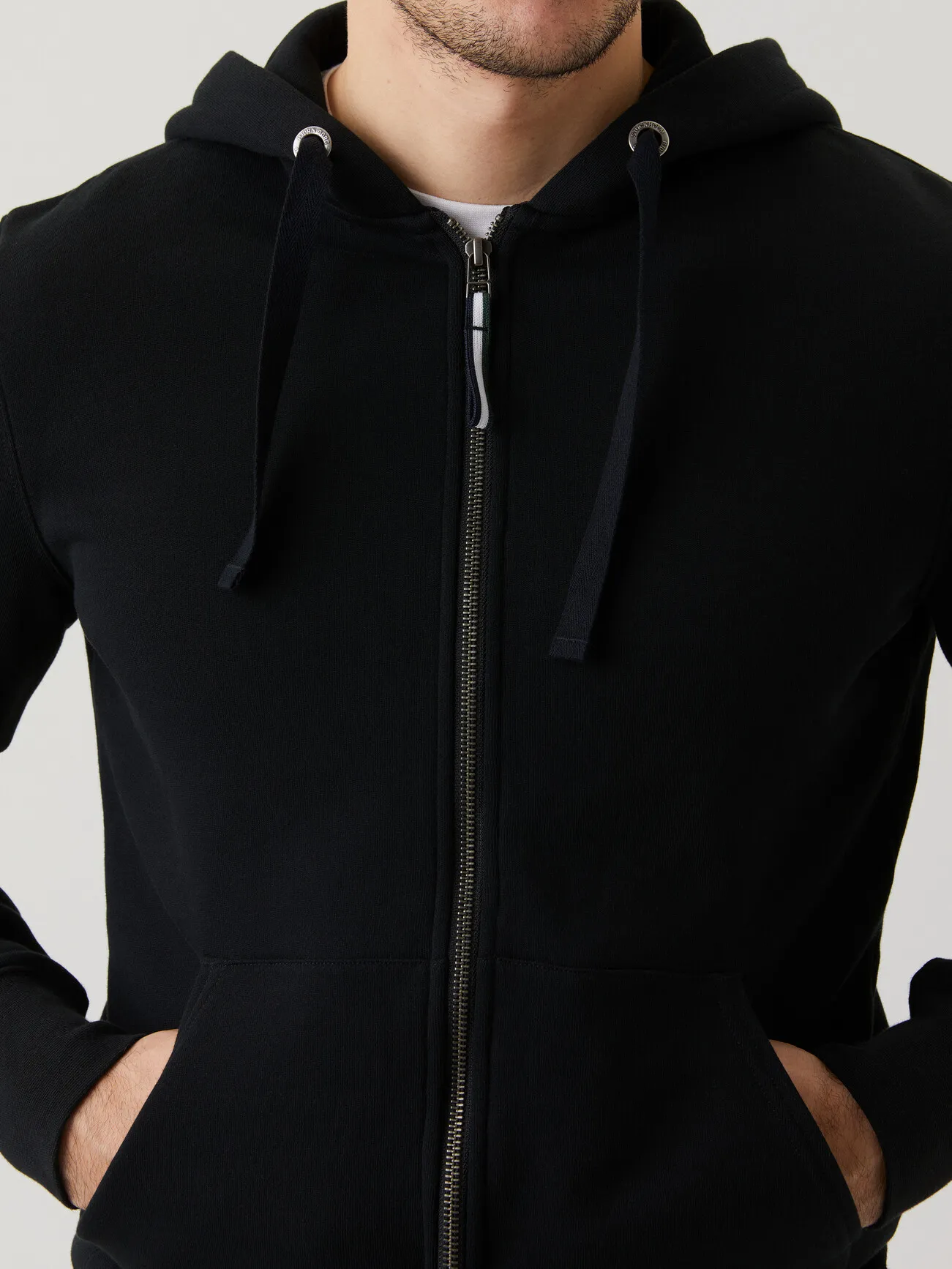 Centre Zip Hood