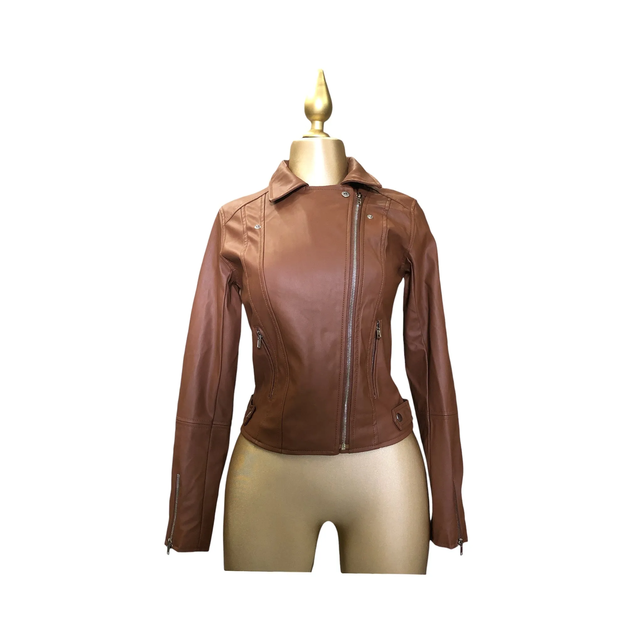 Chaqueta café tipo piel LC
