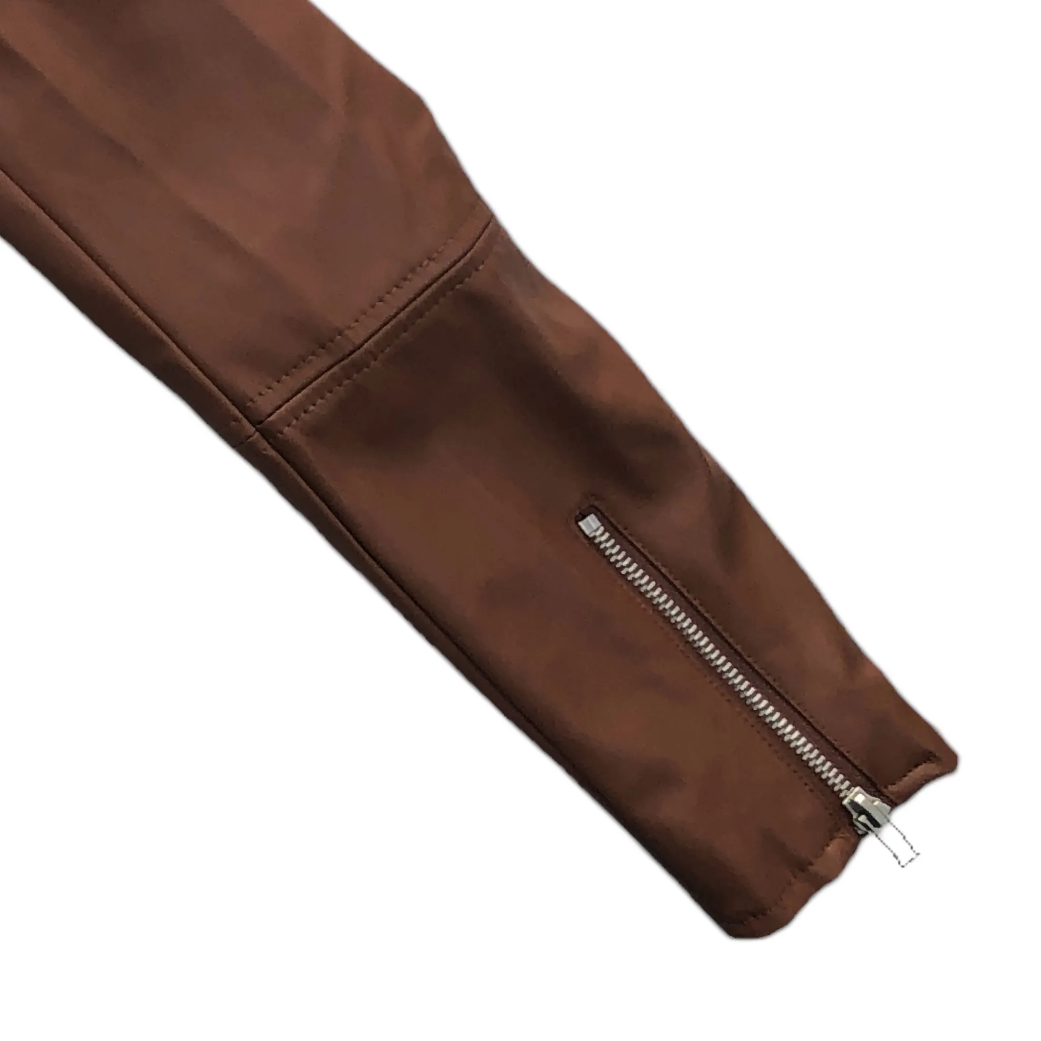 Chaqueta café tipo piel LC
