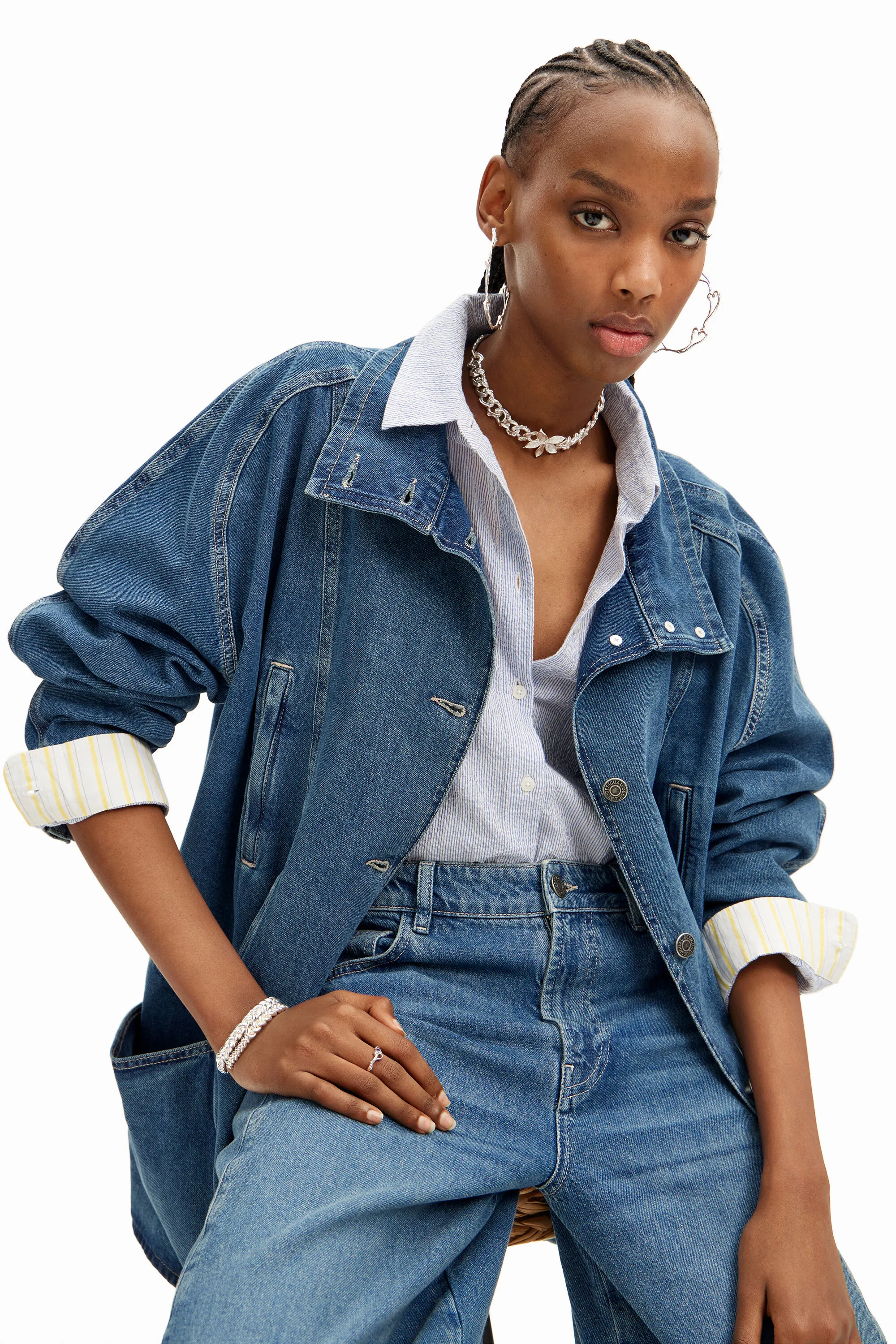 Chaqueta denim efecto rayado y cuello en V
