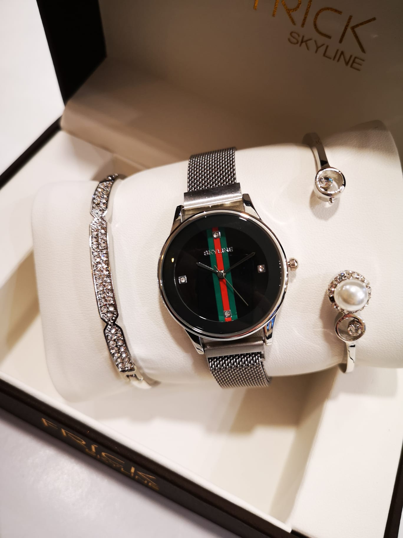 Conj. reloj y 2 pulseras PL