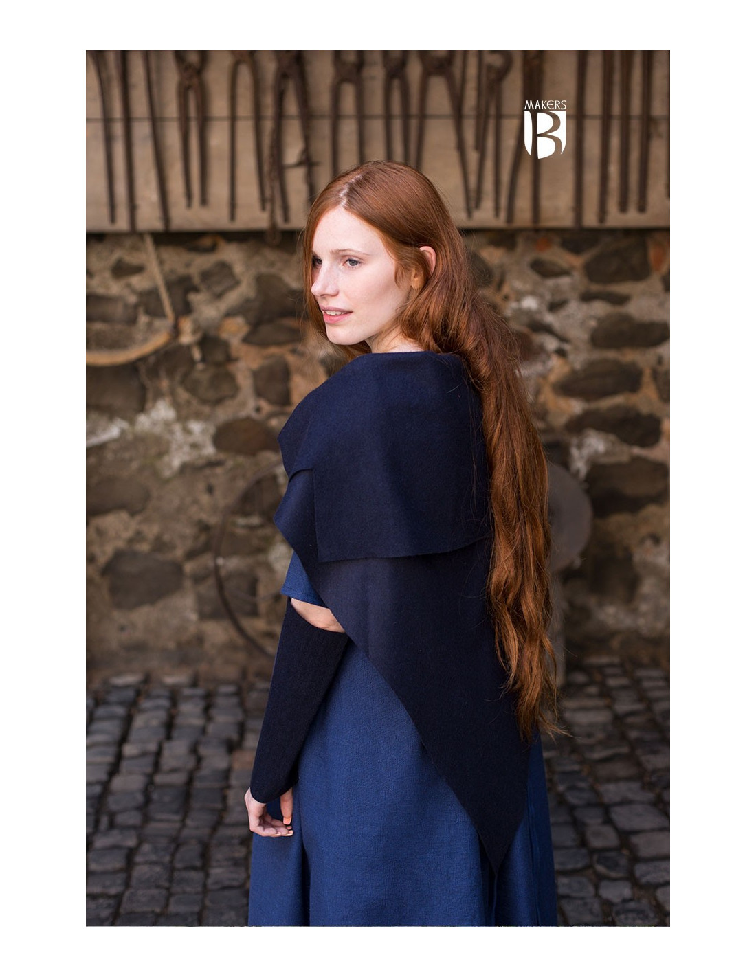 DELANTALBUFANDA MEDIEVAL BERTRUDE