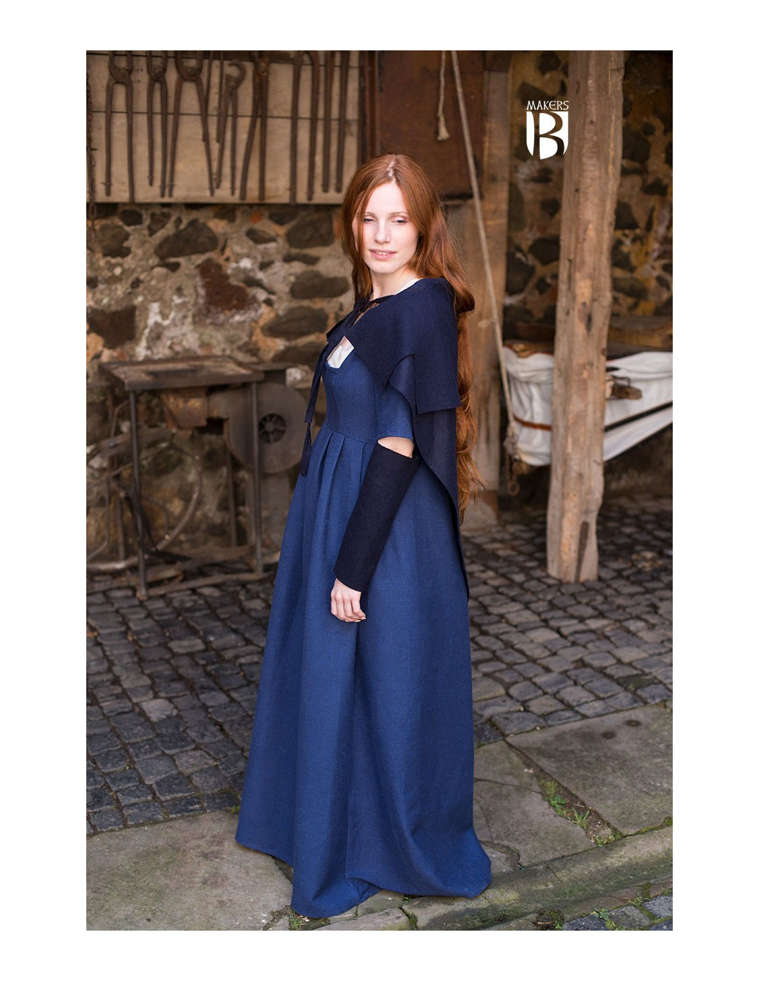 DELANTALBUFANDA MEDIEVAL BERTRUDE