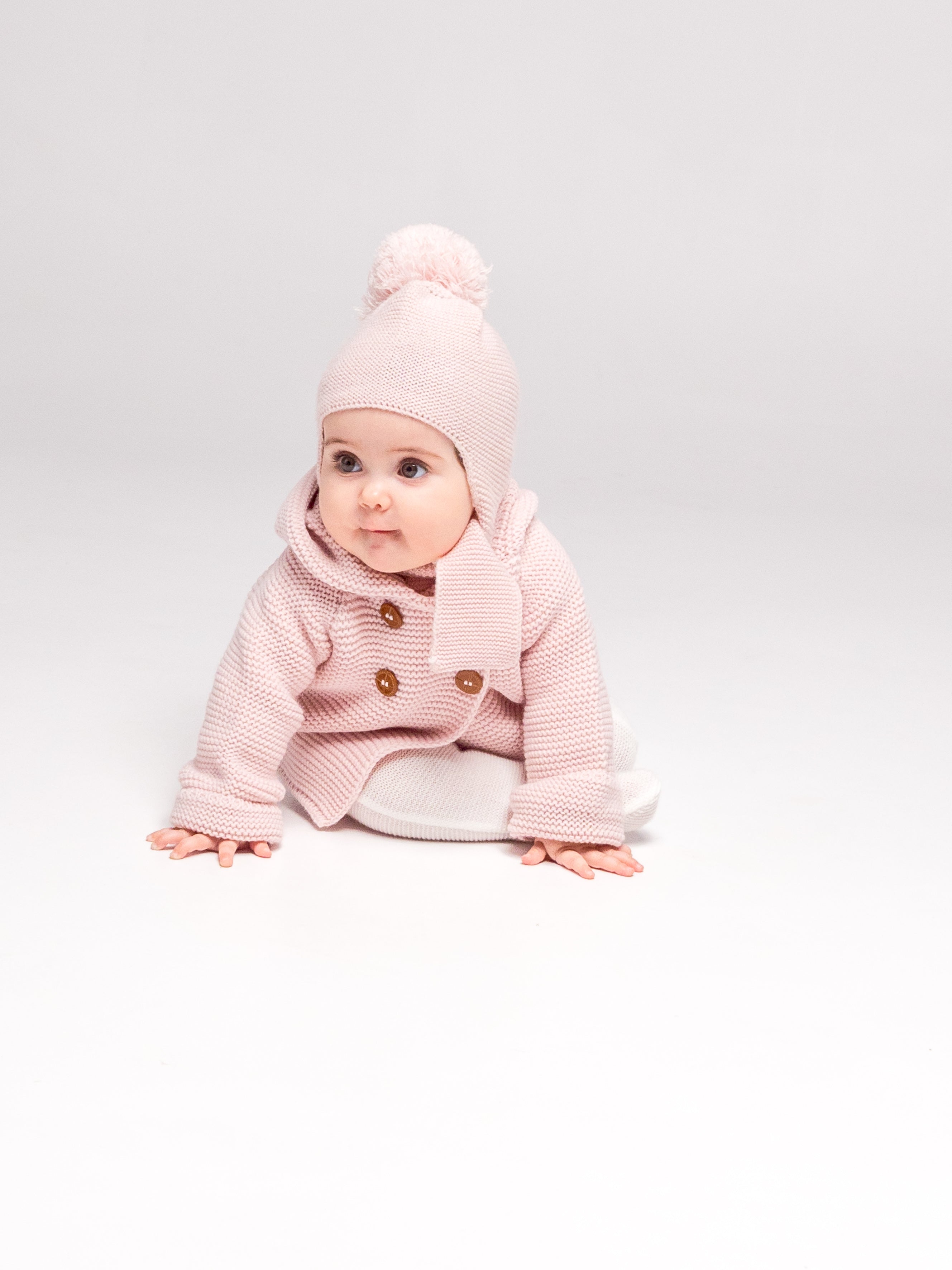 Gorrito pompón rosa