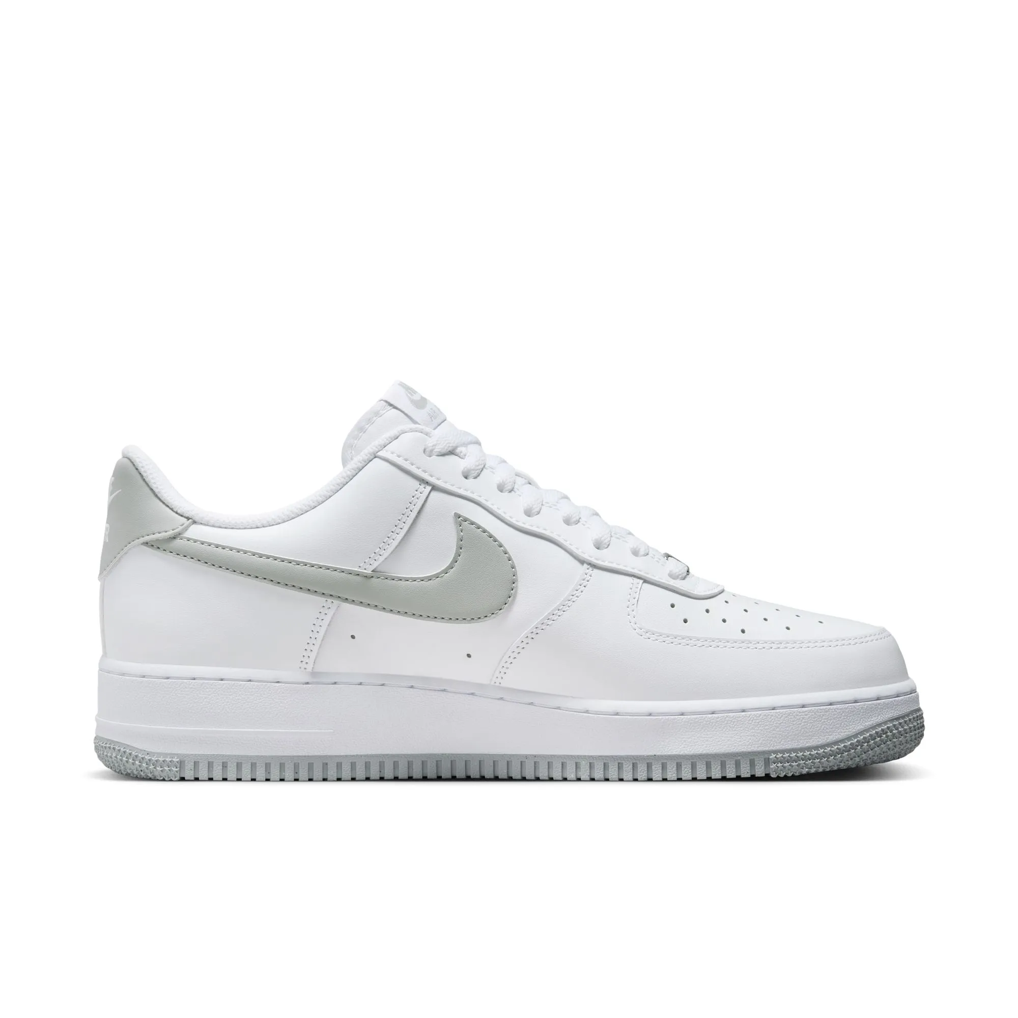 NIKE AIR FORCE 1 '07 WHITE/LT SMOKE GREYWHITE