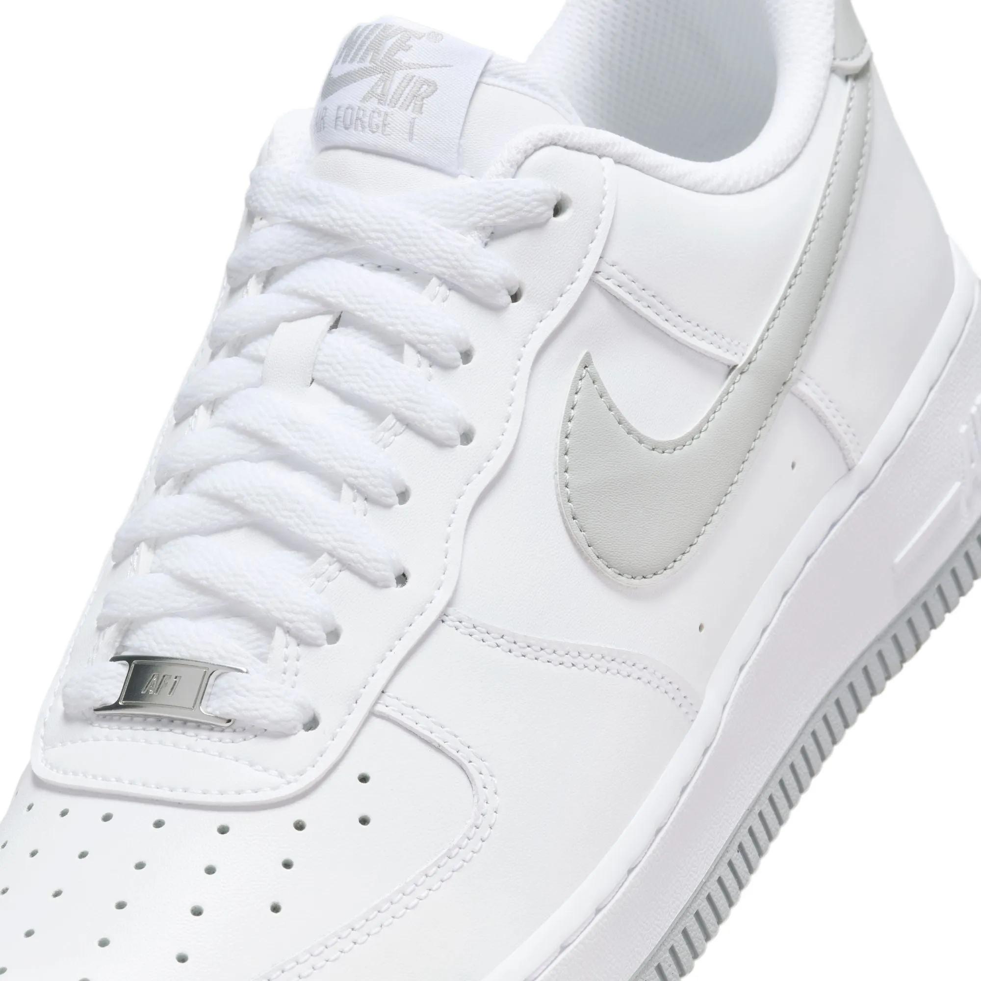 NIKE AIR FORCE 1 '07 WHITE/LT SMOKE GREYWHITE