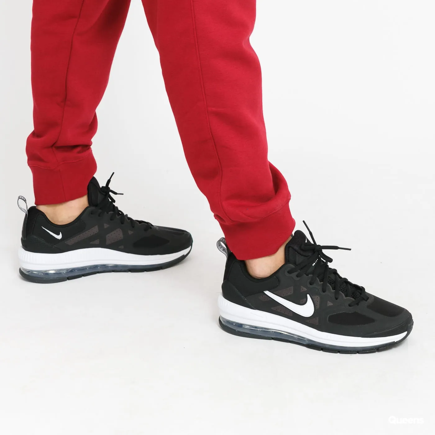 Nike Sportswear Club