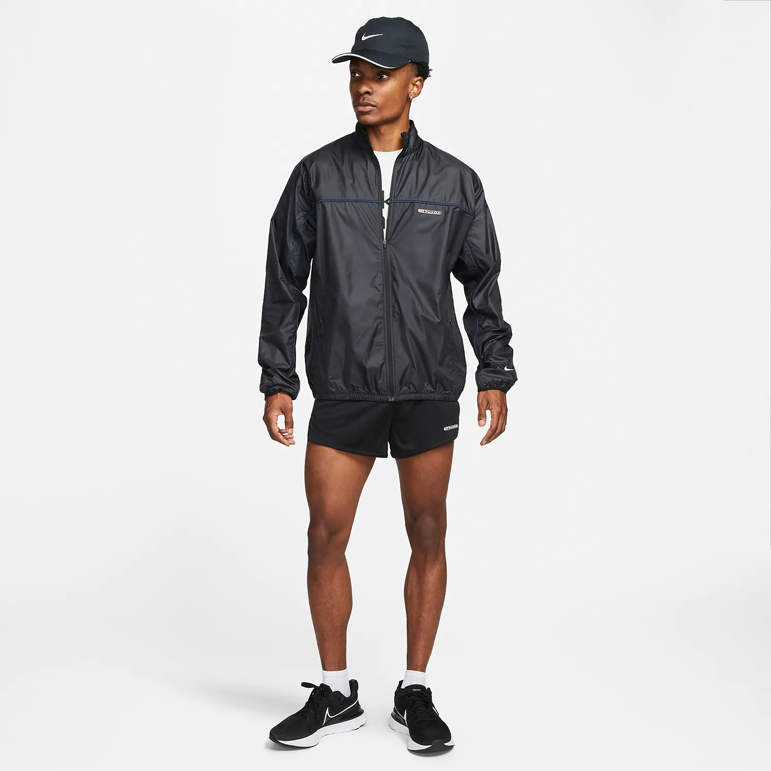 NIKE STORMFIT TRACK CLUB CHAQUETA