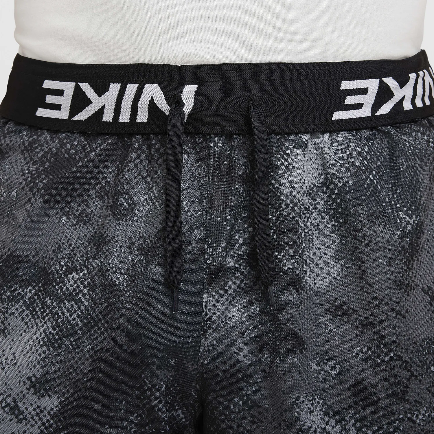 Nike Totality Camo 7in Shorts
