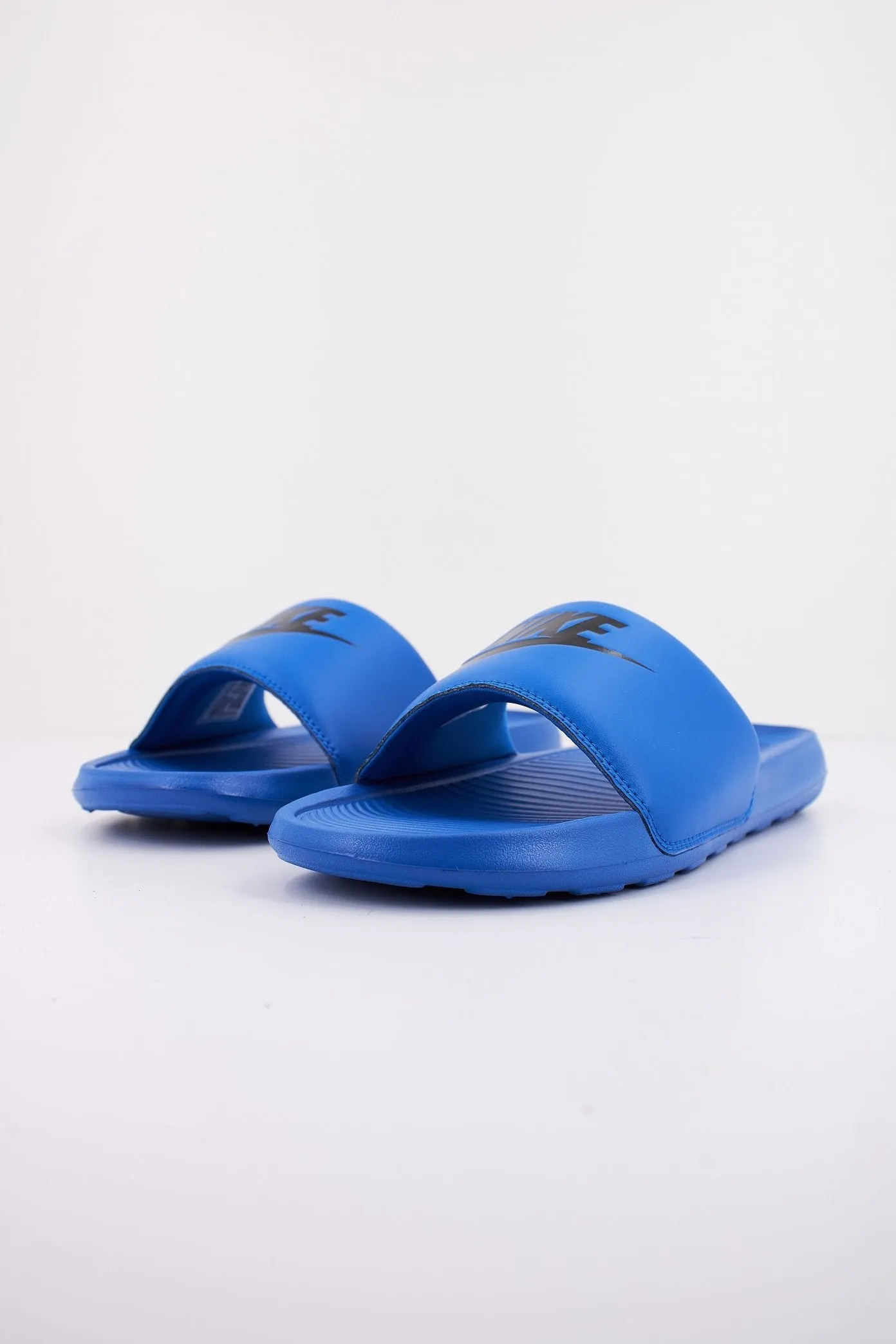 NIKE VICTORY ONE
