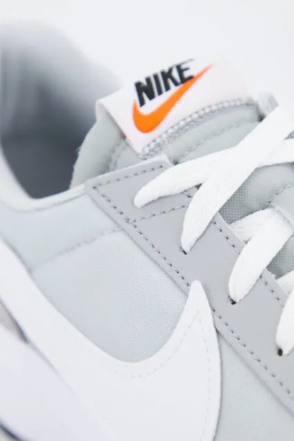 NIKE WAFFLE DEBUT MEN'S SHOE