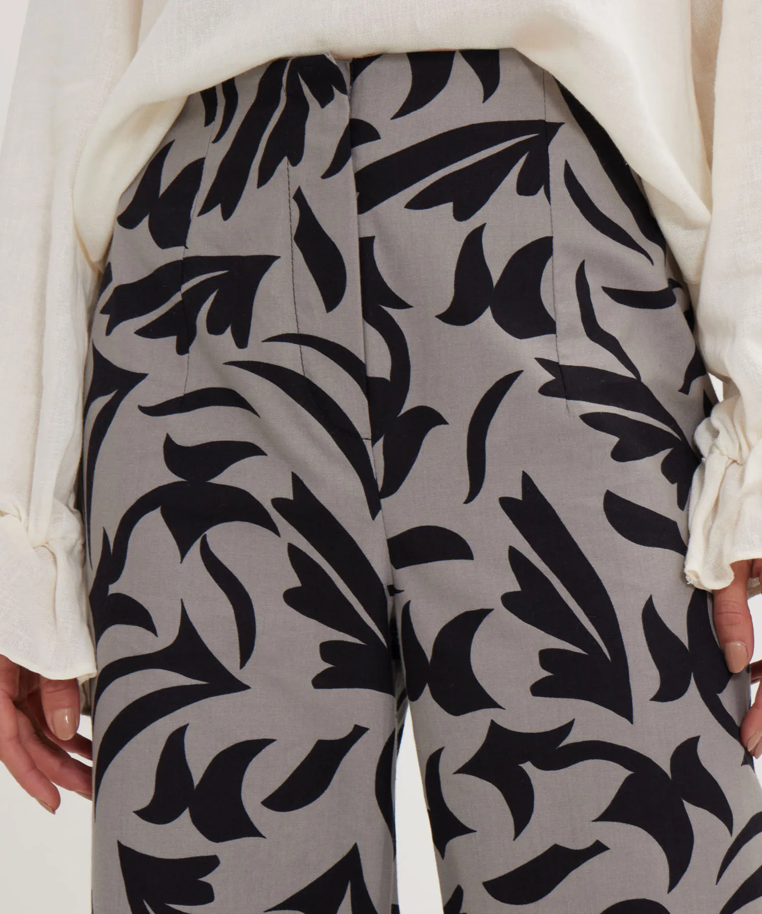 PANTAL&OACUTE;N FLUIDO ESTAMPADO