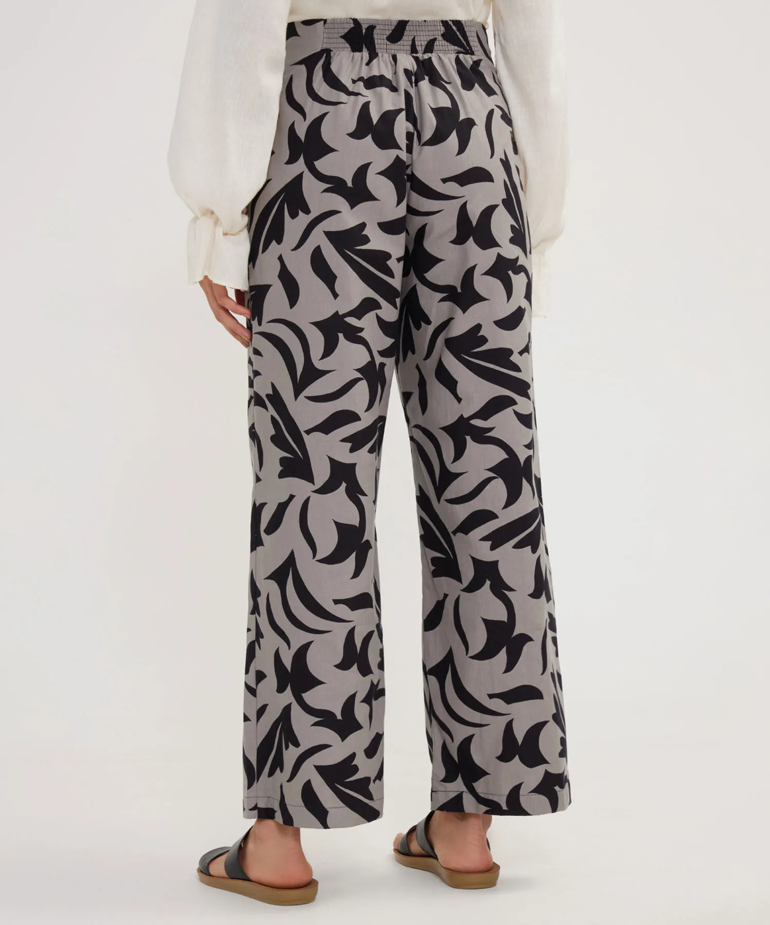 PANTAL&OACUTE;N FLUIDO ESTAMPADO
