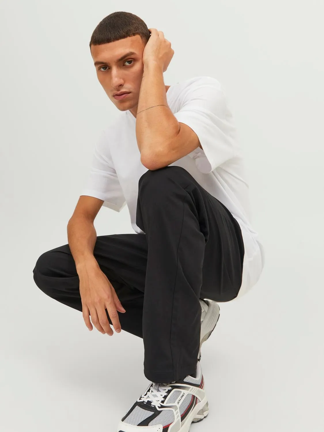 Pantalones chinos Corte relaxed | Negro | Jack & Jones®