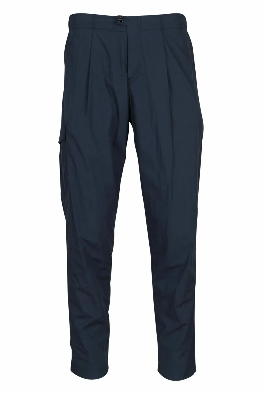 Pantalón azul con logotipo