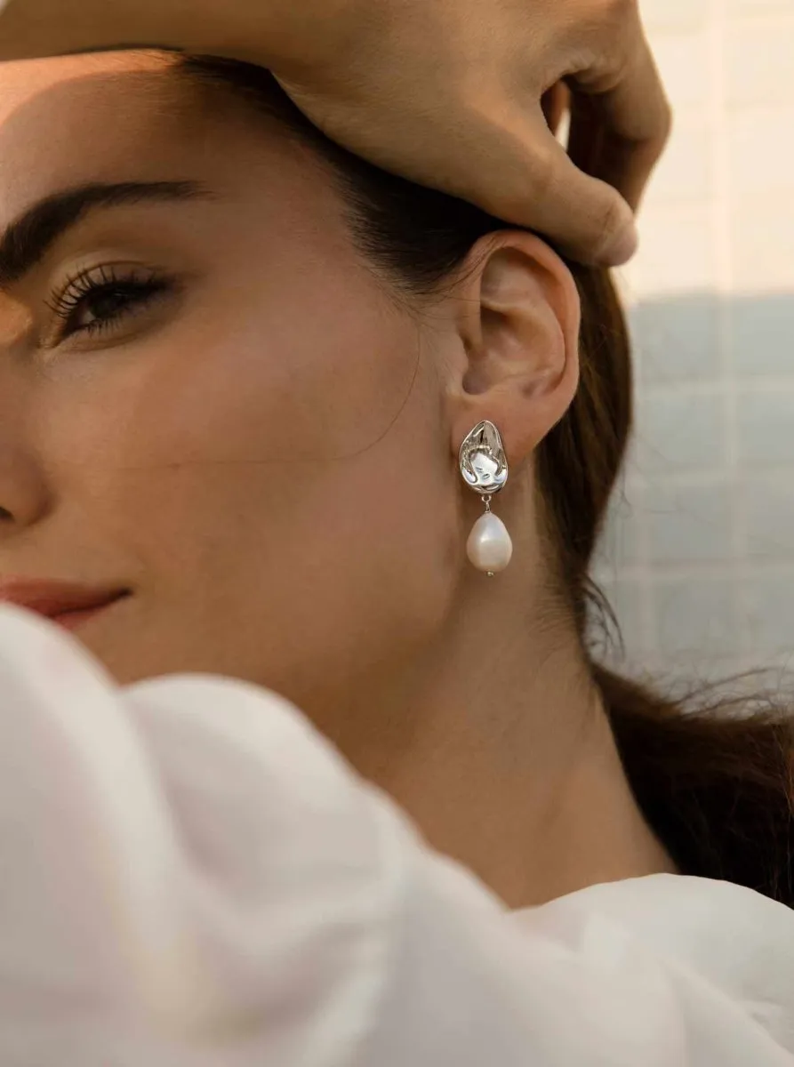Pendientes perla colgante diseo líquido irregular