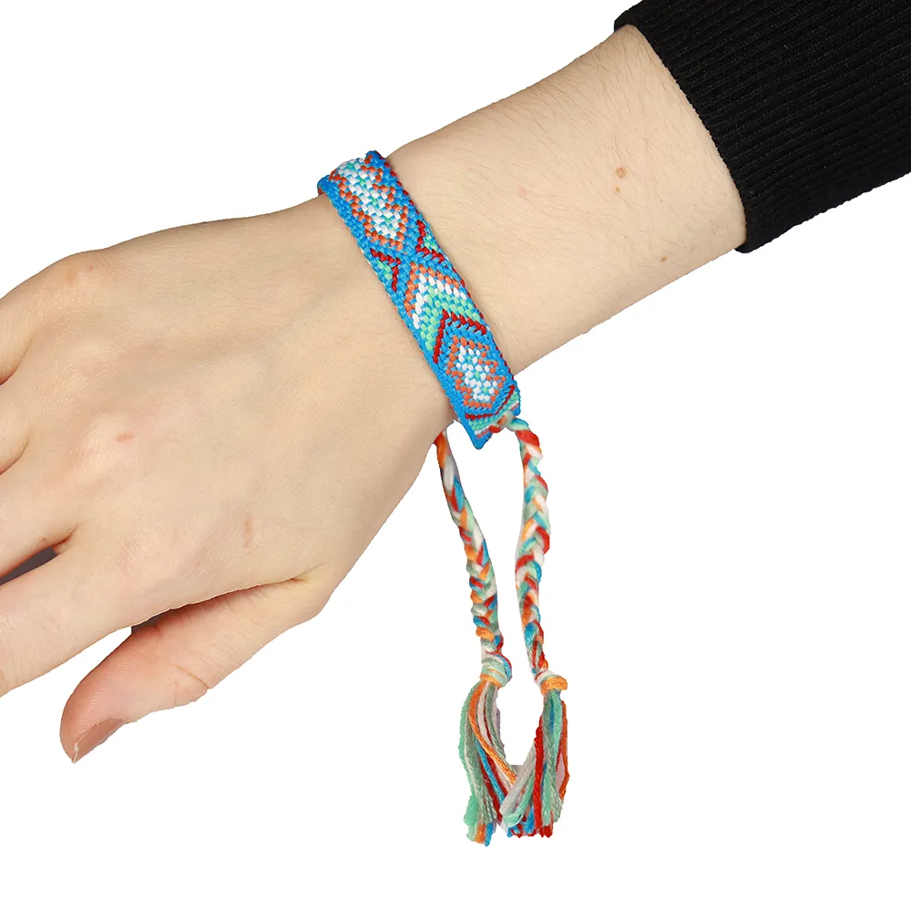 Pulseras tejidas