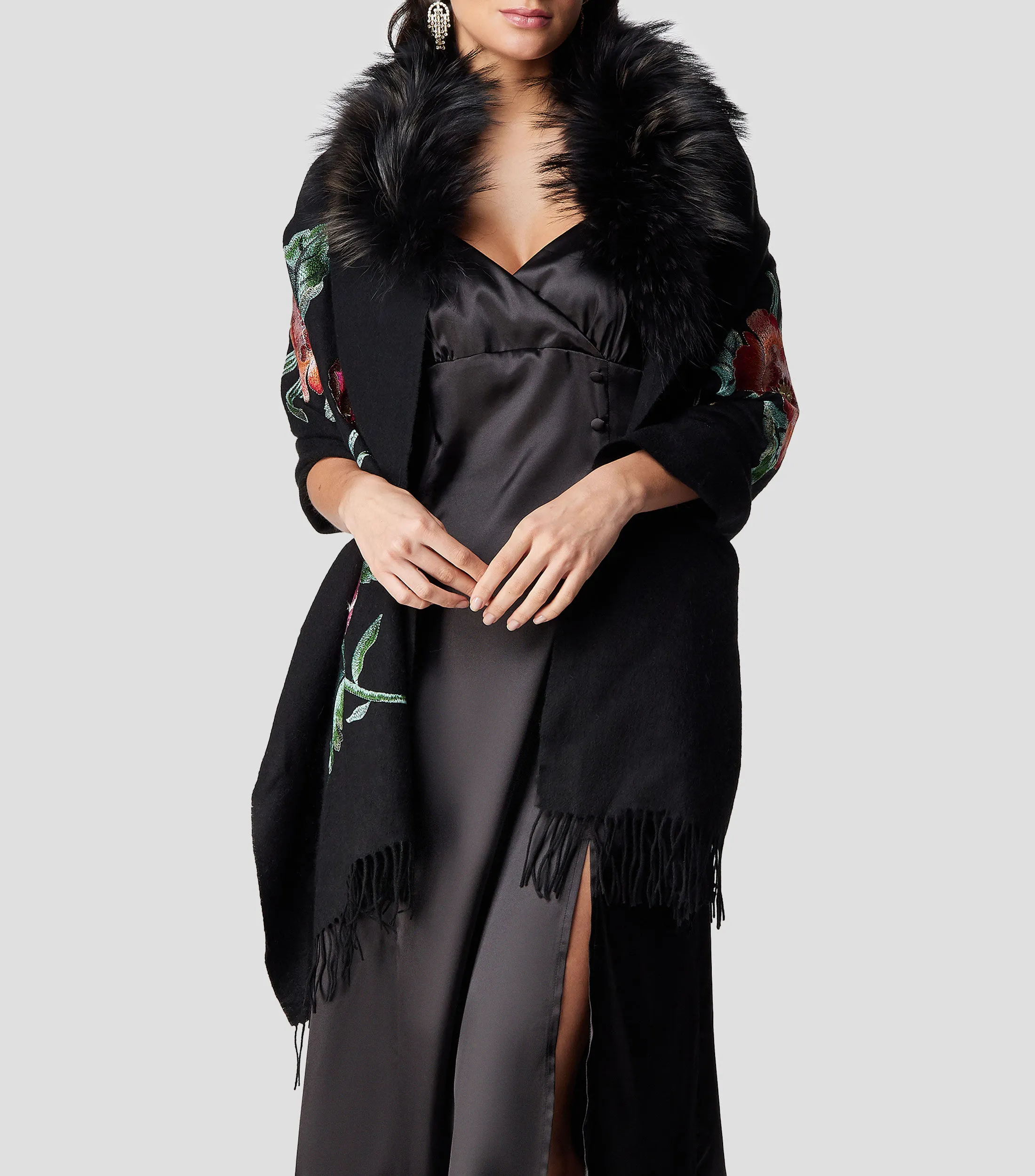 Riva Capa con bordado floral Mujer