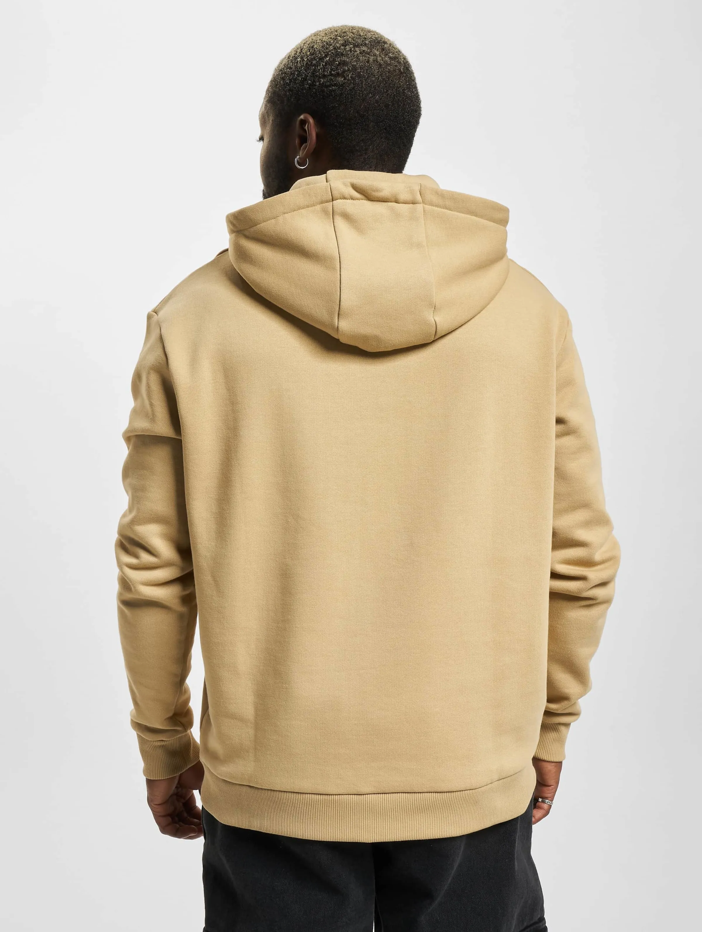 Small Signature Essential