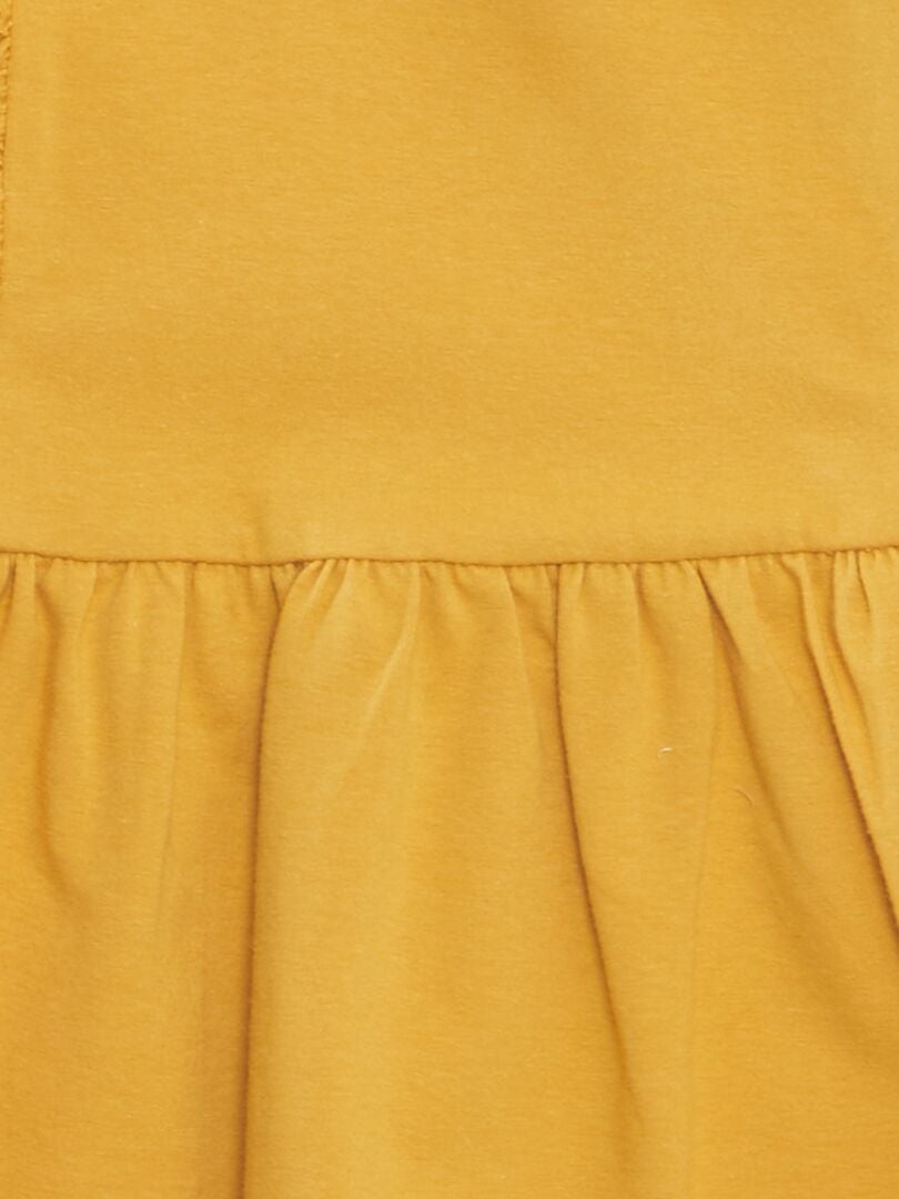 VESTIDO CON BORDADOS  AMARILLO