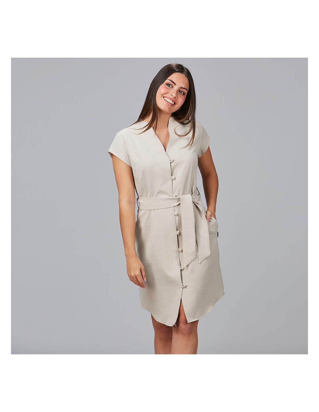 Vestido con botón forrado
