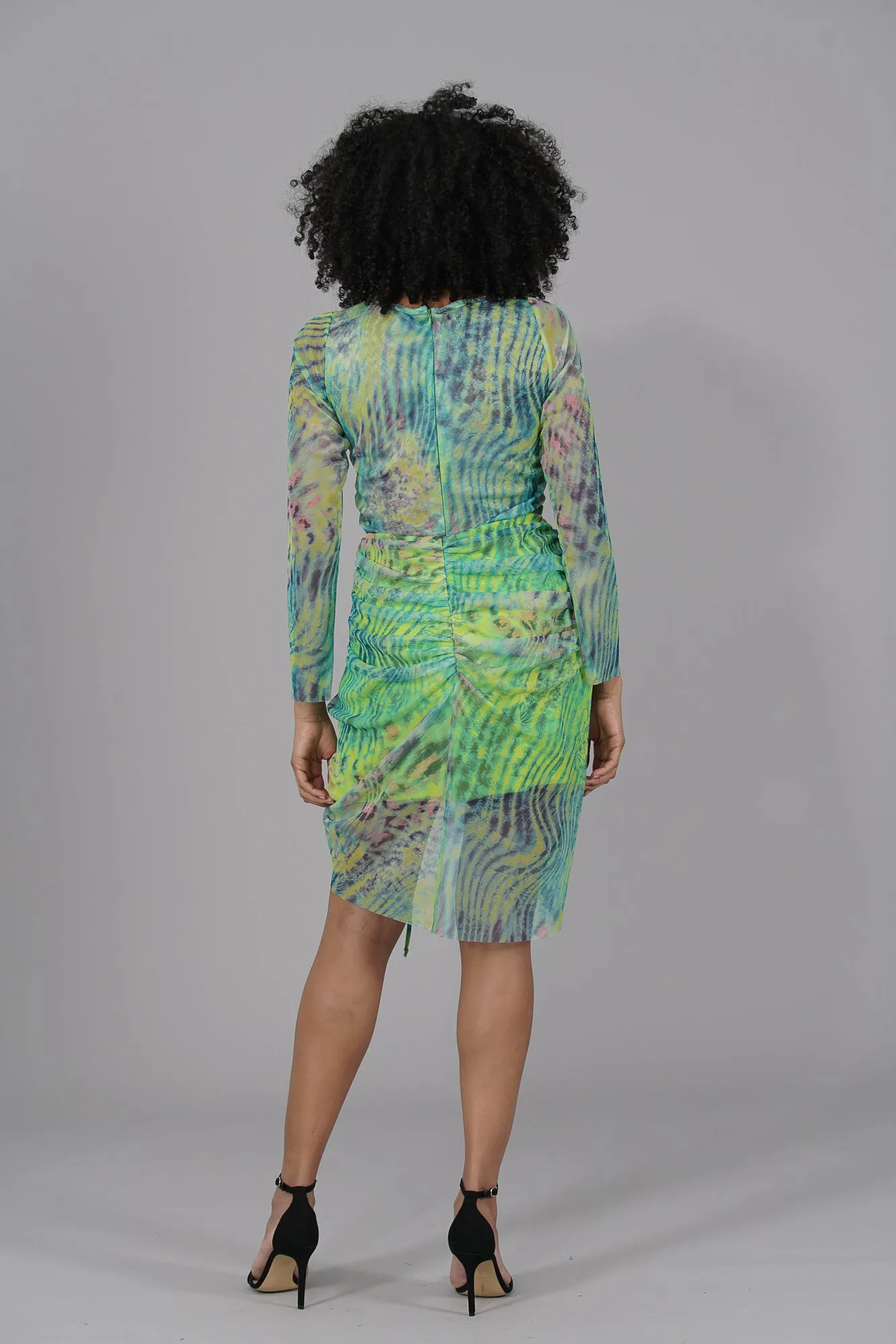 VESTIDO CUTOUT FRUNCIDO SHADES OF SUMMER · TUL ESTAMPADO ·