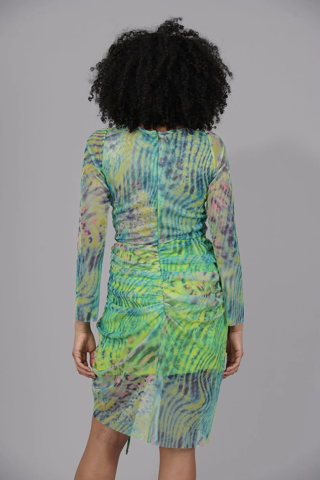 VESTIDO CUTOUT FRUNCIDO SHADES OF SUMMER · TUL ESTAMPADO ·