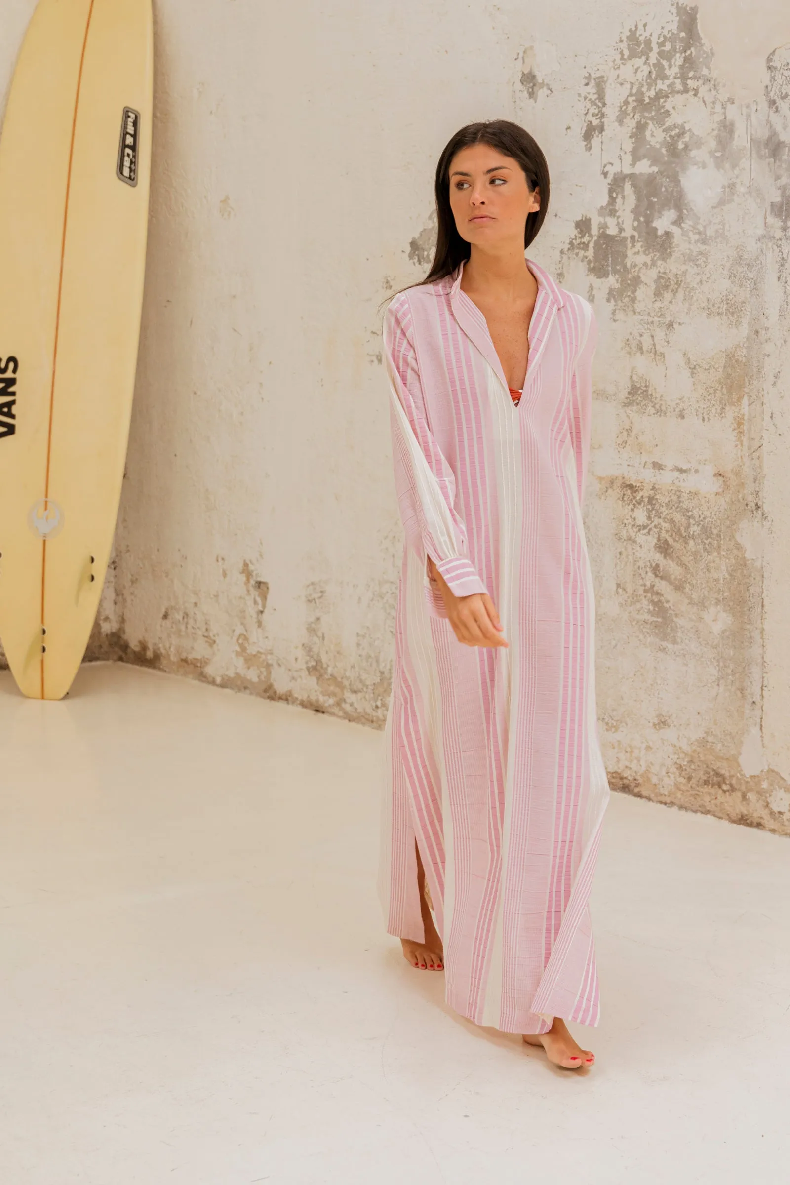 VESTIDO KAFTAN SORRENTO MULTI RAYAS ROSAS