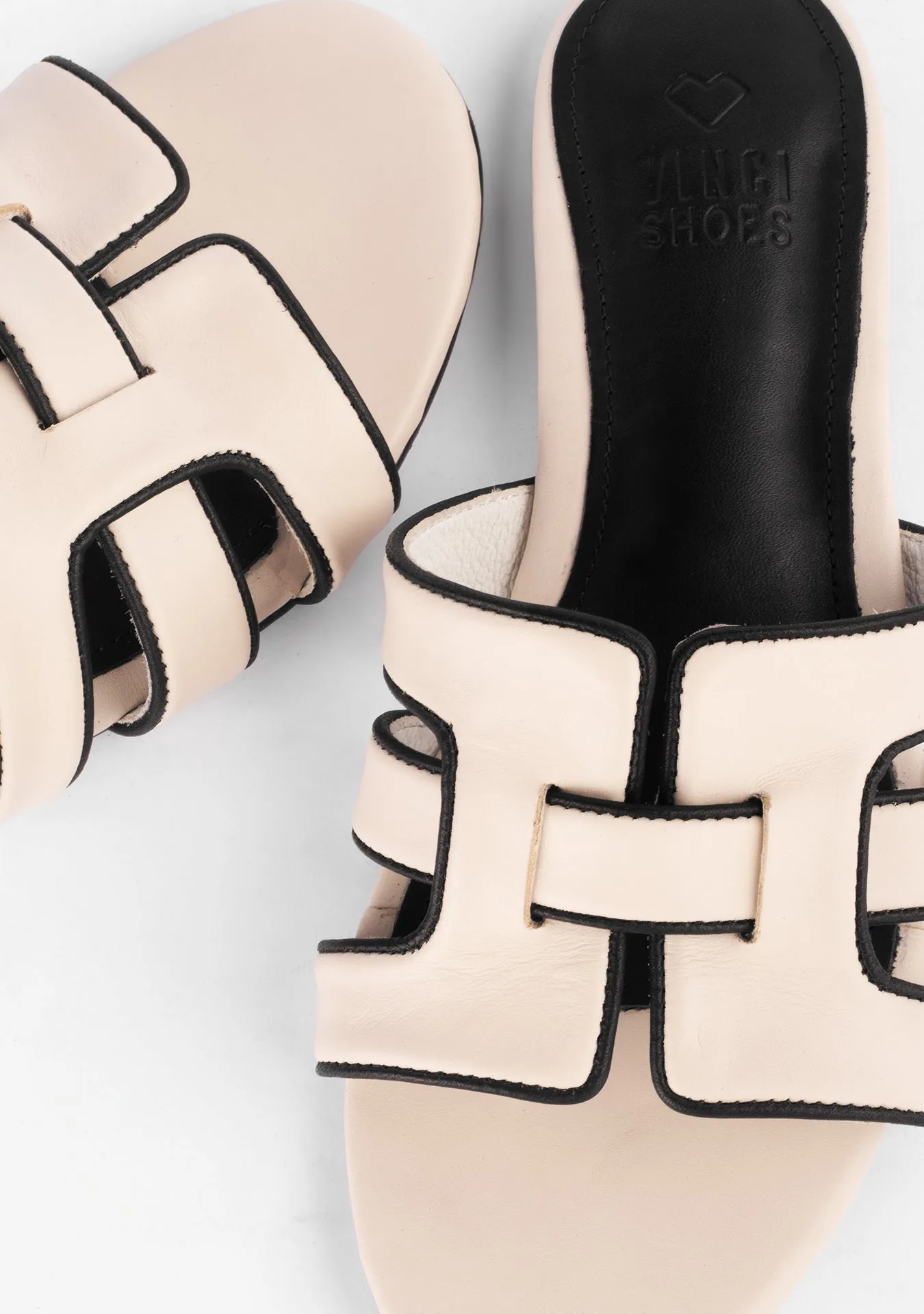 Vinci Shoes Eloise Vanilla Sandals