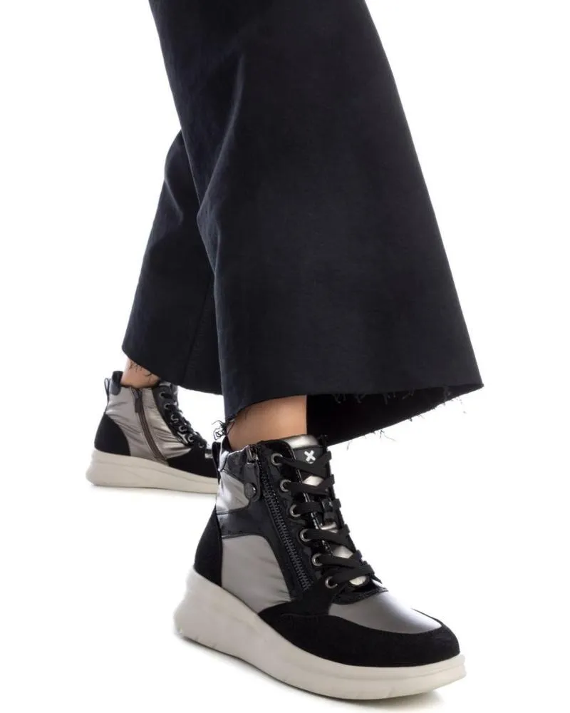 Zapatillas deporte XTI  de Mujer 143200  NEGRO
