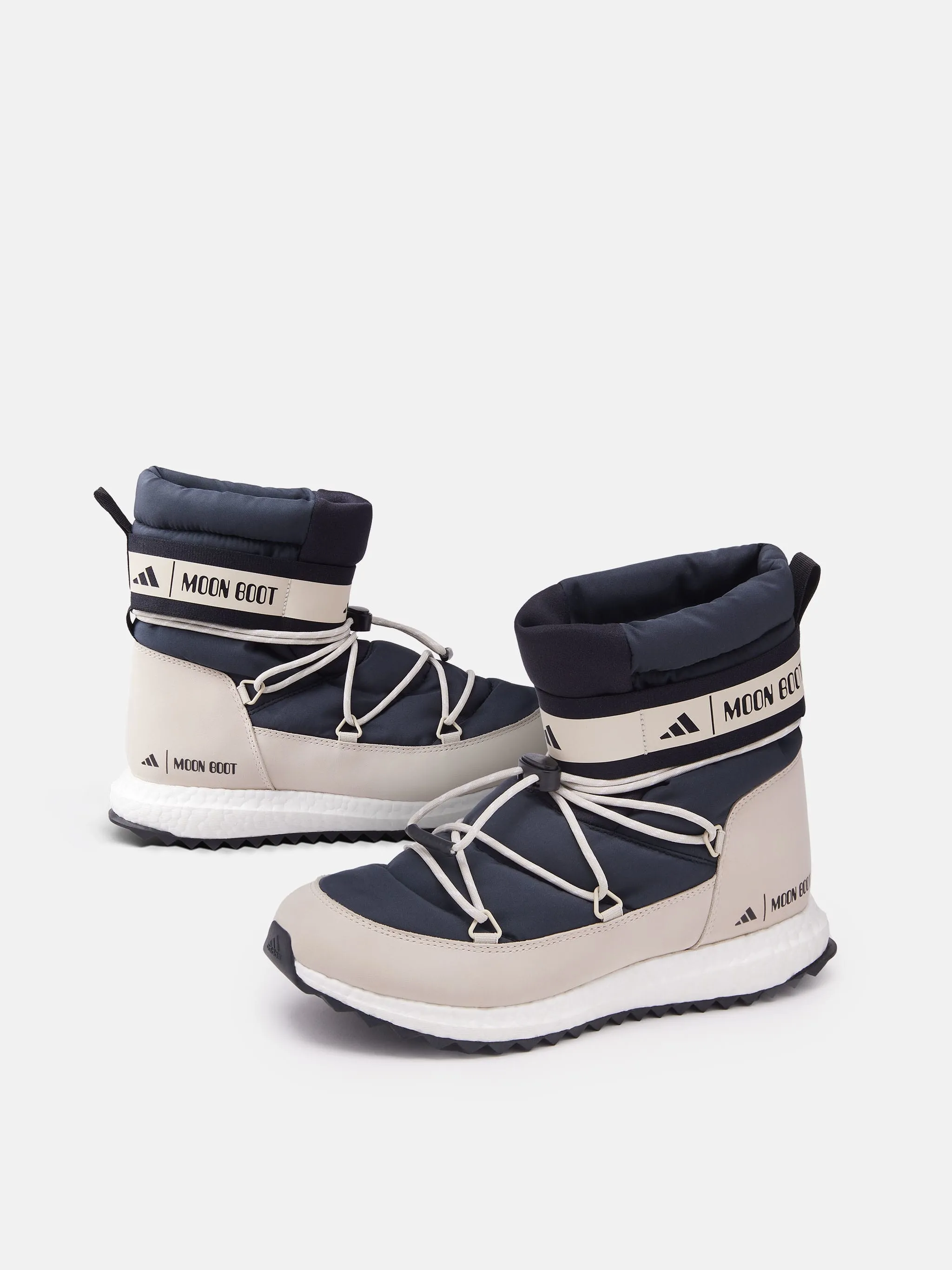 Zapatillas Moonboost Low High negras de adidas x Moon Boot